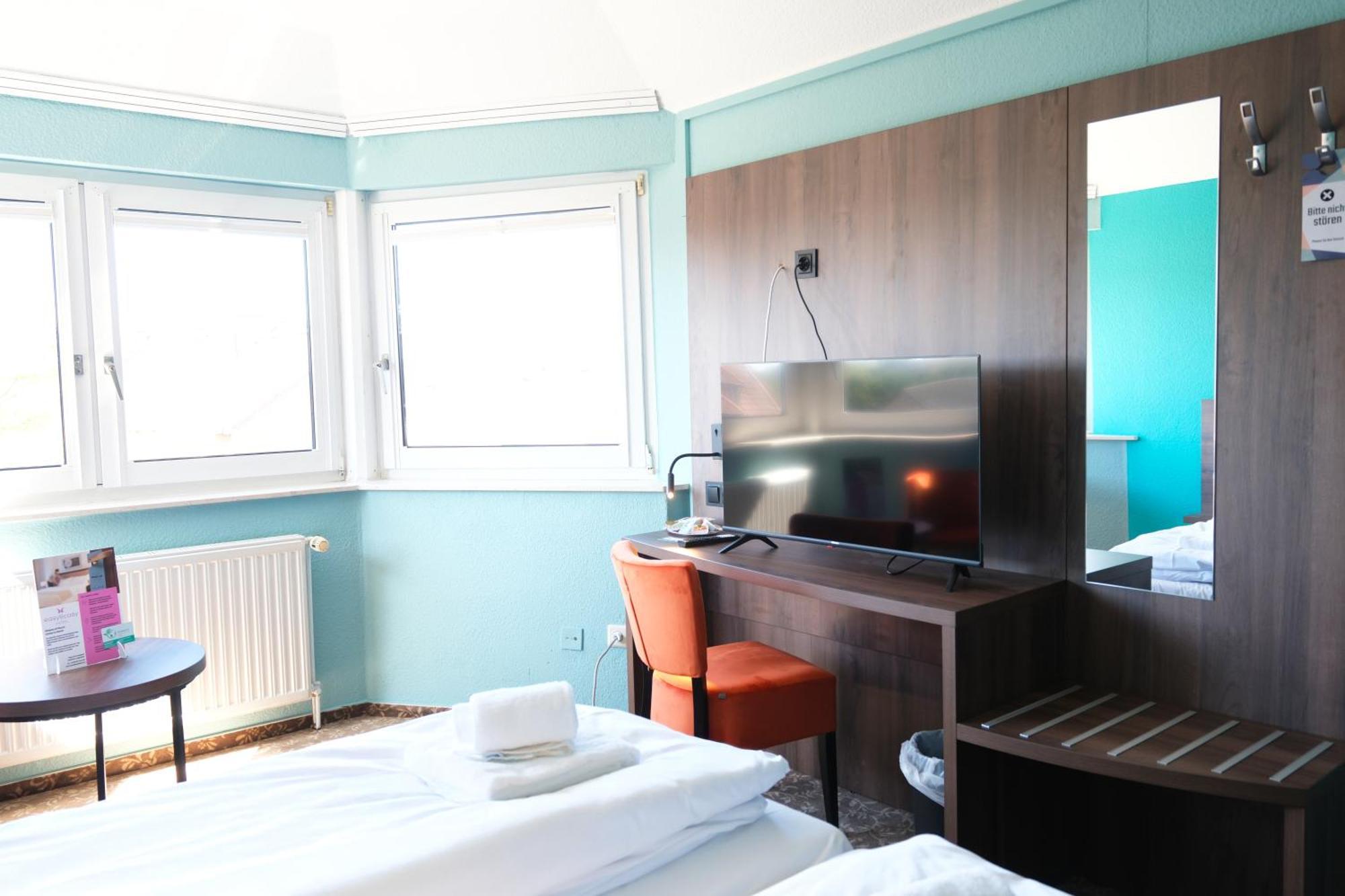 Easy&Cosy-Hotel Moers-Mitte Exterior foto